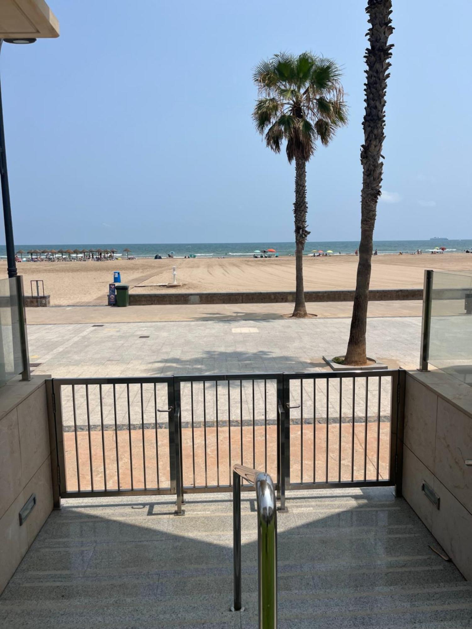Beachfront Living Valencia Patacona Apartment Exteriör bild